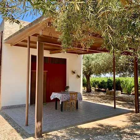 Tatil Evi Casa Tra I Vigneti, 2 Km Dal Mare *